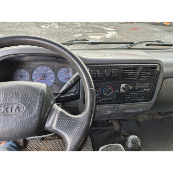 KIA K165 Đông Lạnh đời 2015 tải 2 tấn