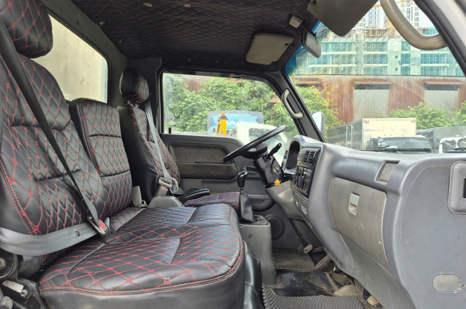 KIA K165 Đông Lạnh đời 2015 tải 2 tấn