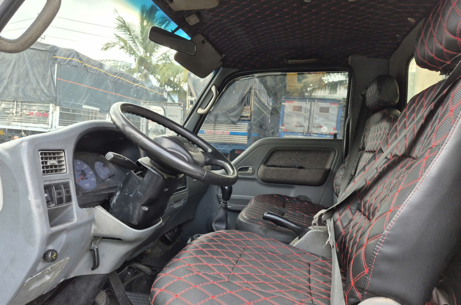 KIA K165 Đông Lạnh đời 2015 tải 2 tấn
