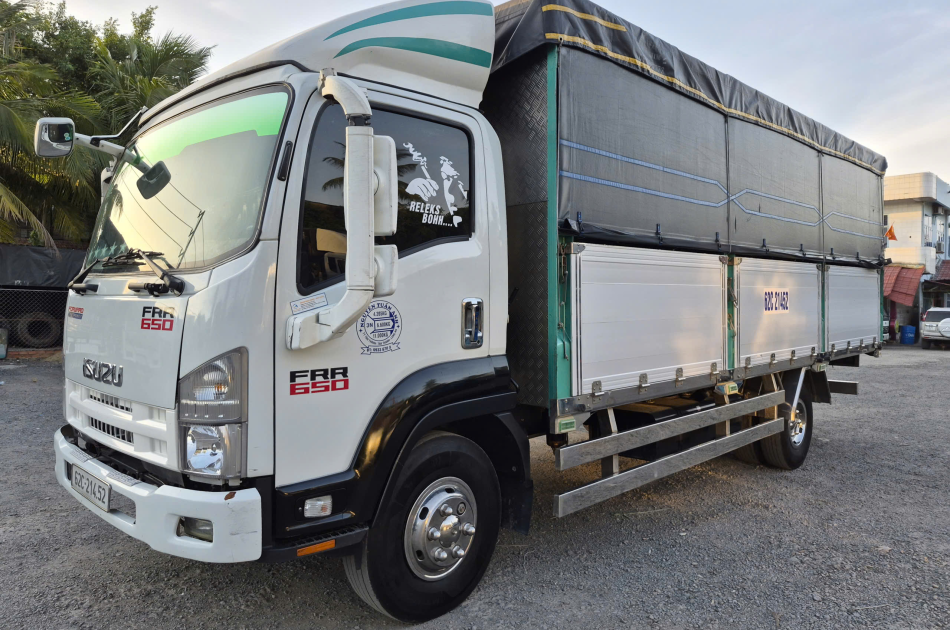 ISUZU FRR650 đời 2024 Tải 6 tấn